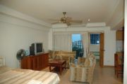 Sombat Condo Квартиры Аренда в  Пратамнак
